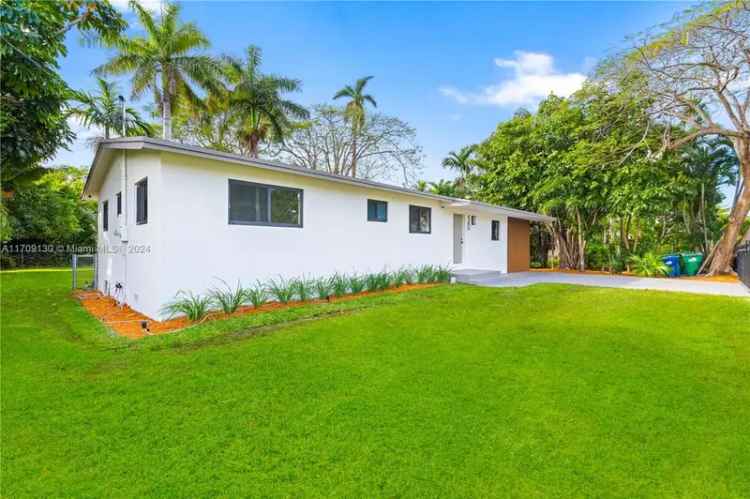 Single-family house For Sale in 50, Northeast 146th Street, Hialeah, Florida