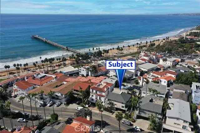 Multi-family house For Sale in 514, Avenida Victoria, San Clemente, California