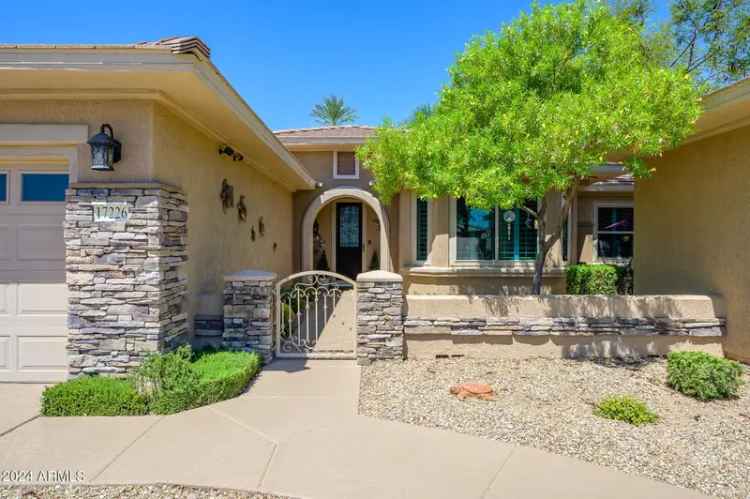 Single-family house For Sale in 17226, West Calistoga Drive, Surprise, Arizona