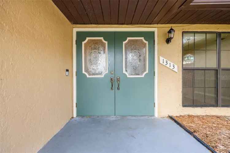 Single-family house For Sale in 1313, Harbor Boulevard, Port Charlotte, Florida