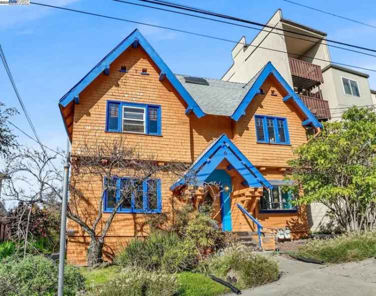 Single-family house For Sale in 227, Orange Street, Oakland, California