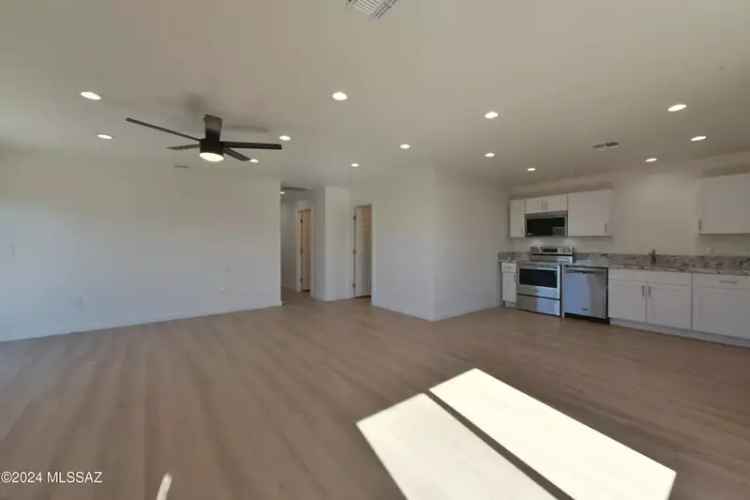 Single-family house For Sale in Tucson, Arizona