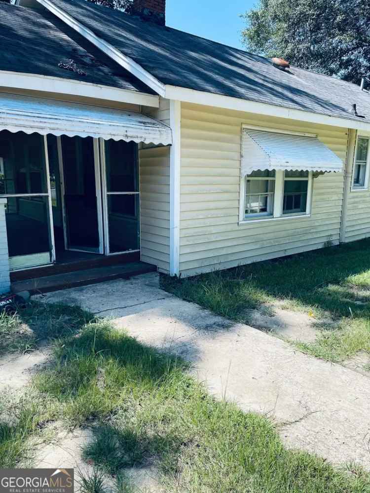 Single-family house For Sale in 1431, Bailey Avenue, Macon, Georgia