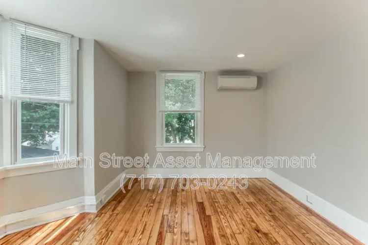 Apartment Unit for Rent - Clean Quiet Well-Maintained