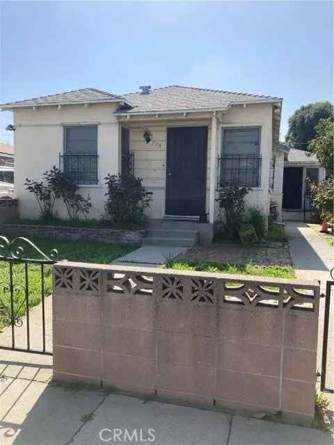 Multi-family house For Sale in Los Angeles, California