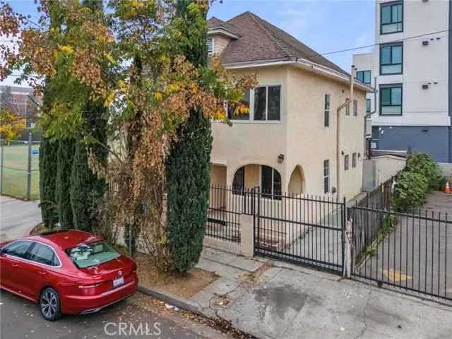 Multi-family house For Sale in 1311, Dewey Avenue, Los Angeles, California