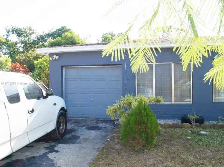 Single-family house For Sale in Fort Lauderdale, Florida