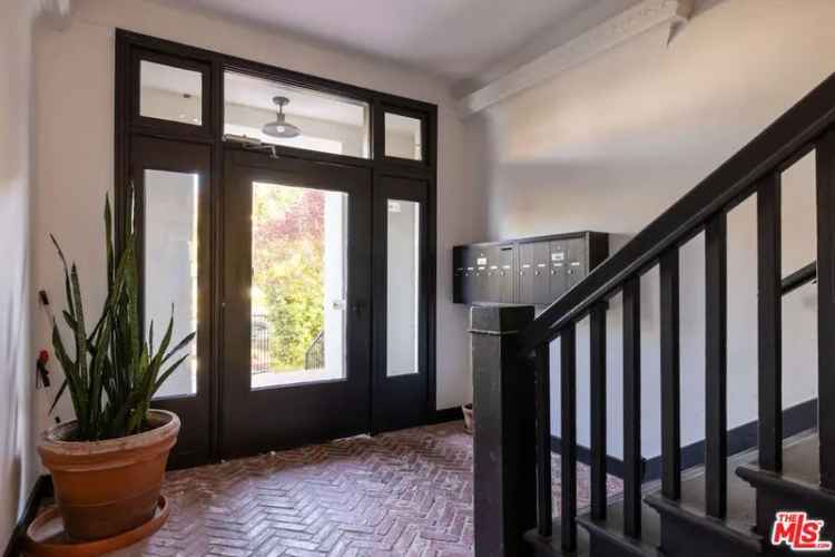 Co-op For Sale in 211, South Berendo Street, Los Angeles, California