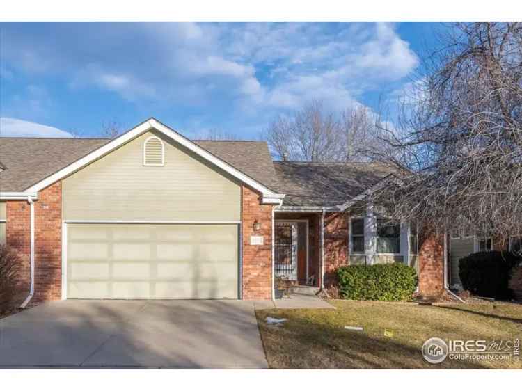 Single-family house For Sale in 1614, Tulip Court, Longmont, Colorado