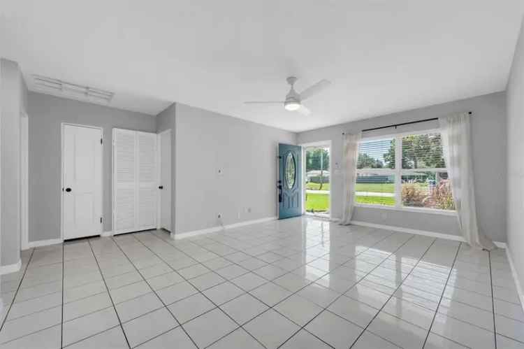 Single-family house For Sale in Saint Petersburg, Florida