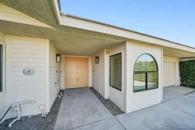 Single-family house For Sale in 10, Windemere Court, Rancho Mirage, California