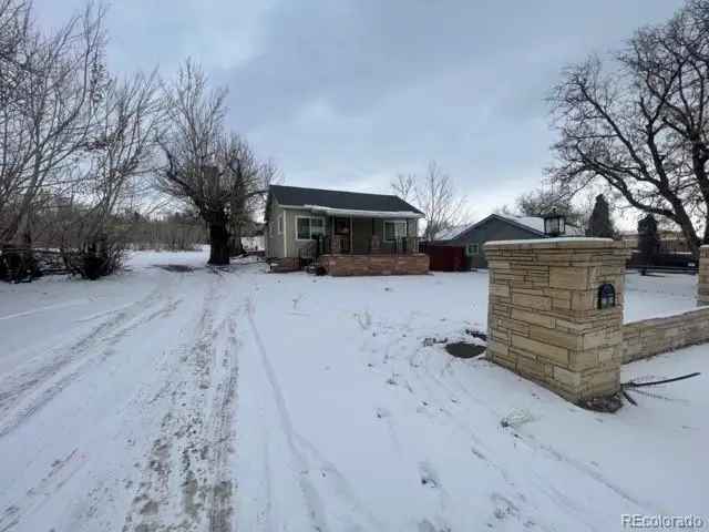 Single-family house For Sale in 2561, West Dartmouth Avenue, Denver, Colorado