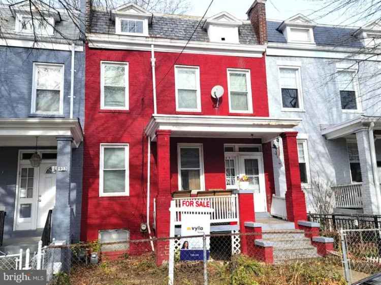 House For Sale in 951, Shepherd Street Northwest, Washington, District of Columbia