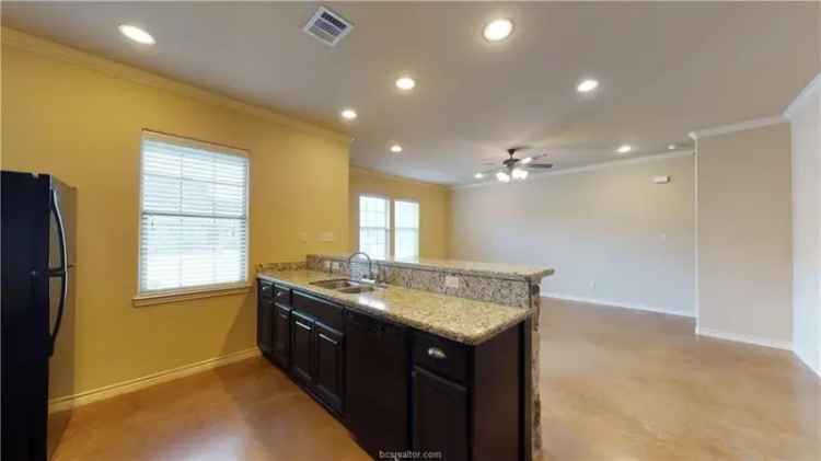 4 Bed 4 Bath Townhouse for Rent in College Station