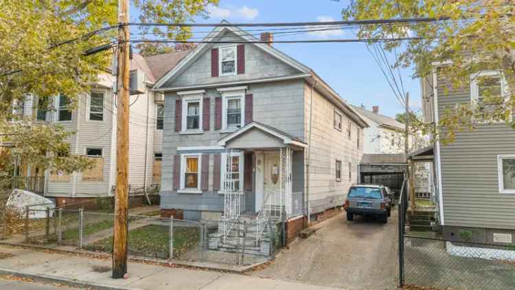 Multi-family house For Sale in 189, Ferry Street, New Haven, Connecticut