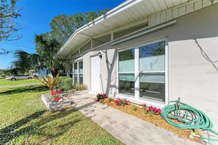 Single-family house For Sale in 2959, Bay Street, Sarasota, Florida