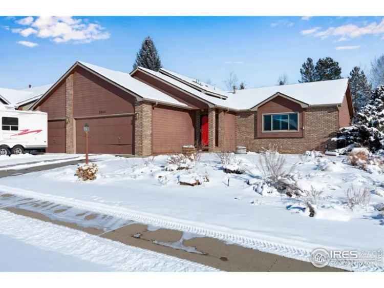 Single-family house For Sale in Loveland, Colorado