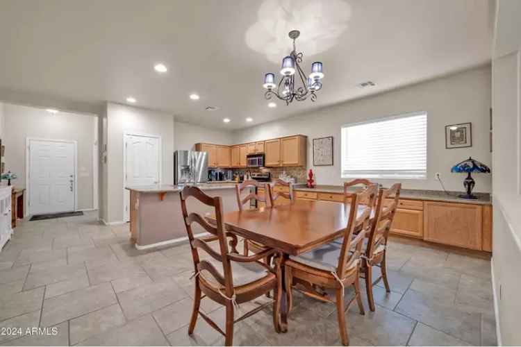 Single-family house For Sale in 17655, West Acapulco Lane, Surprise, Arizona