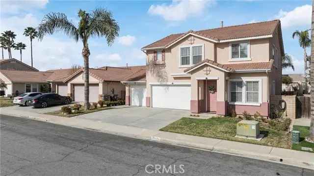 Single-family house For Sale in 28434, Belleterre Avenue, Moreno Valley, California