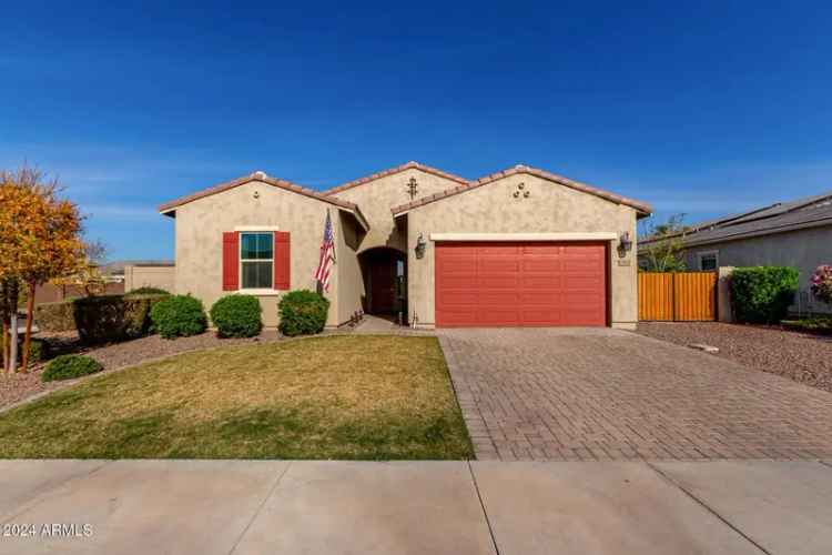 Single-family house For Sale in 17966, West Highland Avenue, Goodyear, Arizona