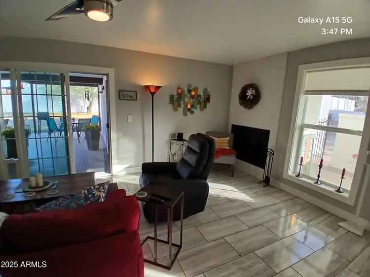 Single-family house For Sale in 618, East Piping Rock Road, Phoenix, Arizona