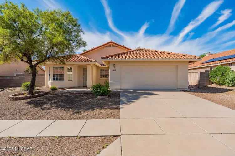 Single-family house For Sale in 7964, East Waverly Street, Tucson, Arizona