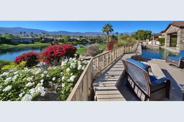 Single-family house For Sale in 76213, Via Volterra, Indian Wells, California