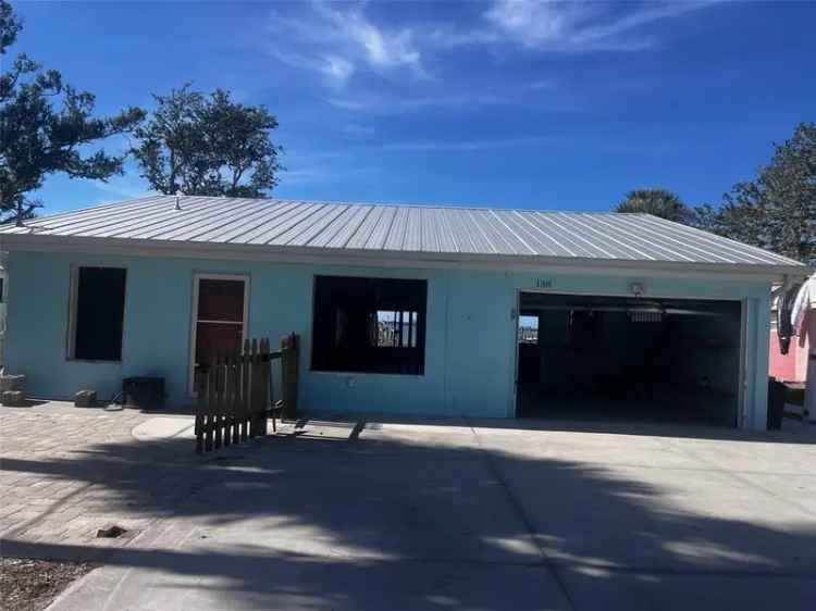 Single-family house For Sale in 138, Winson Avenue, Englewood, Florida