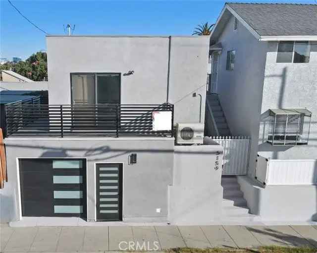 Multi-family house For Sale in Los Angeles, California