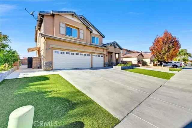 Single-family house For Sale in 29935, Fox Creek Drive, Menifee, California