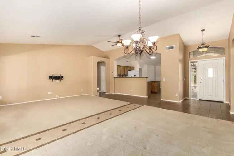 Single-family house For Sale in 16108, West Roanoke Avenue, Goodyear, Arizona