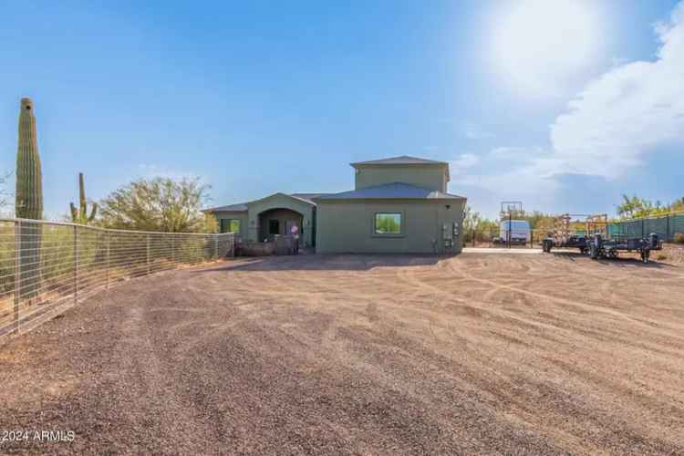 Single-family house For Sale in Phoenix, Arizona