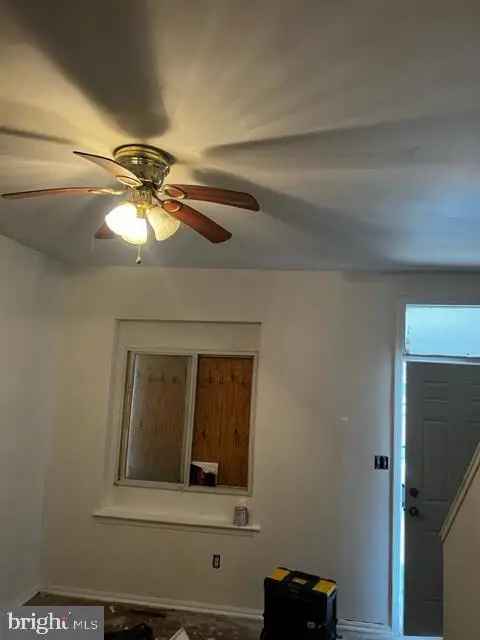 House For Sale in 939, East 17th Street, Wilmington, Delaware