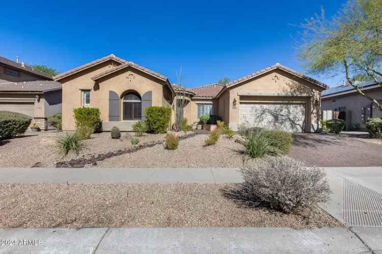 Single-family house For Sale in 2340, West Horsetail Trail, Phoenix, Arizona