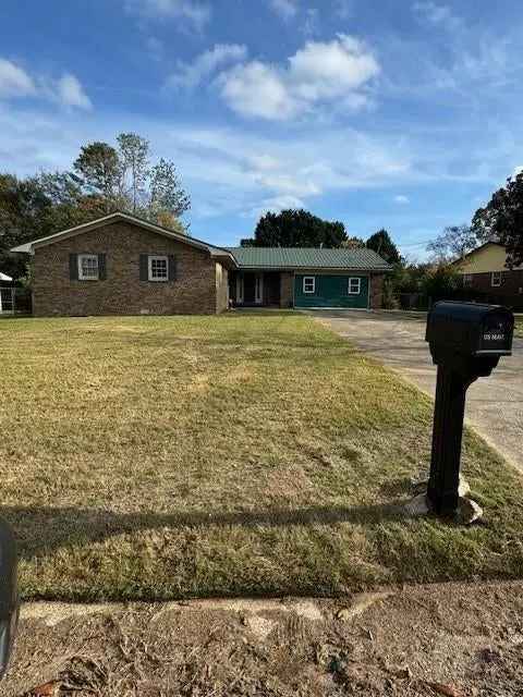 Single-family house For Sale in 317, Emory Drive, Warner Robins, Georgia