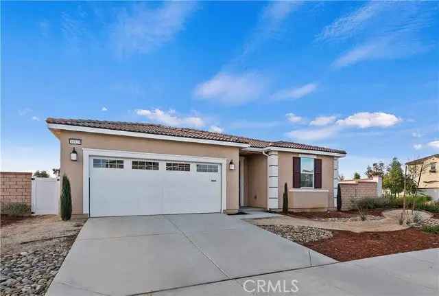 Single-family house For Sale in Menifee, California