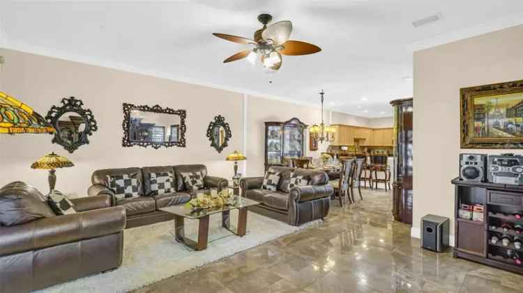 House For Sale in 121, Valencia Circle, Saint Petersburg, Florida