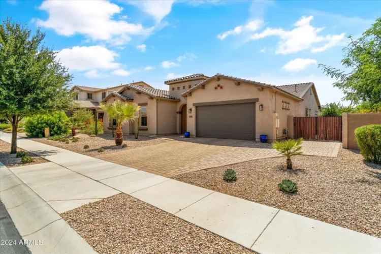 Single-family house For Sale in 21487, East Arroyo Verde Drive, Queen Creek, Arizona