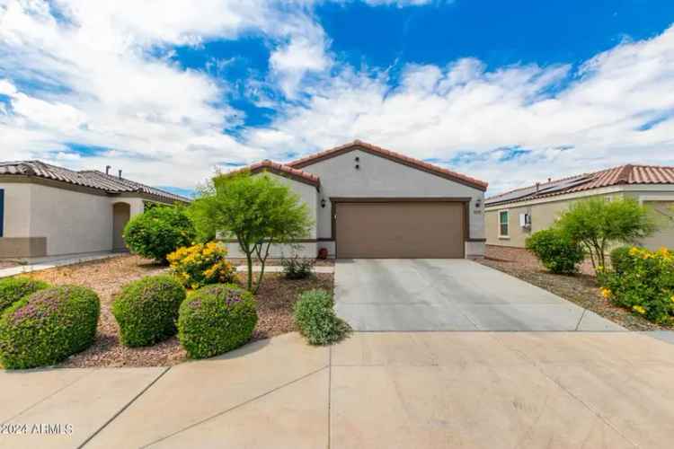 Single-family house For Sale in 19976, West Washington Street, Buckeye, Arizona