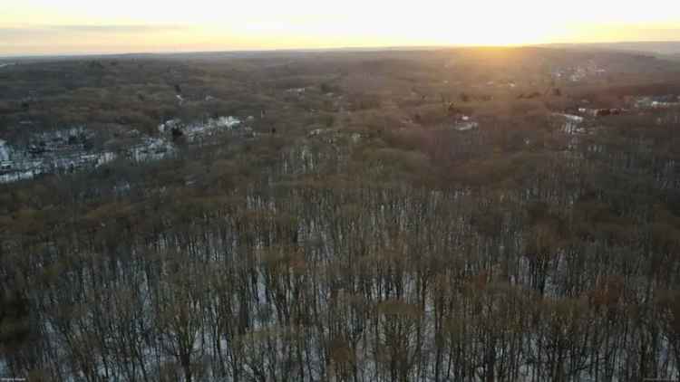 Land For Sale in 211, Cheshire Road, Bethany, Connecticut