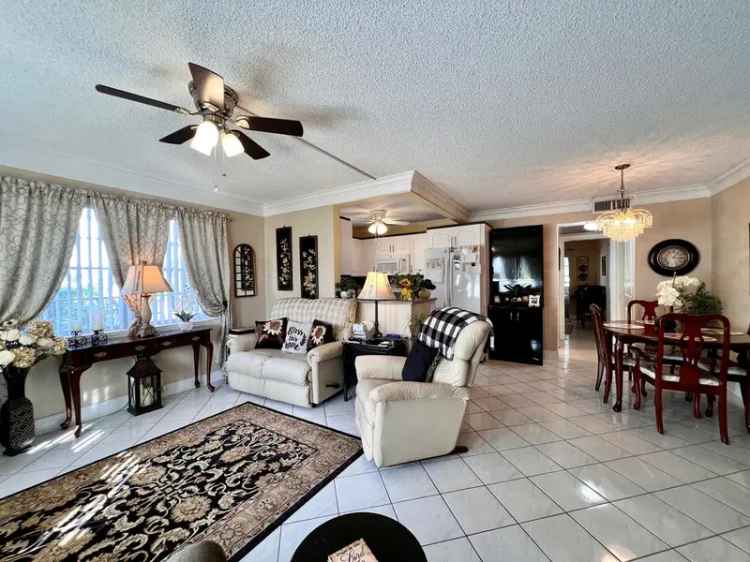 Condo For Sale in Florida