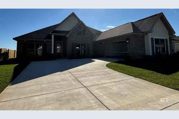 Single-family house For Sale in Fairhope, Alabama