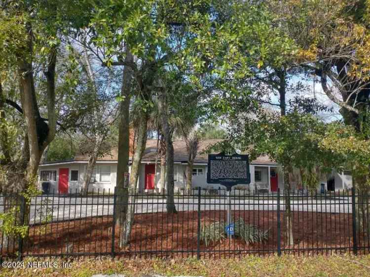 Multi-family house For Sale in 5419, Woodcrest Road, Jacksonville, Florida