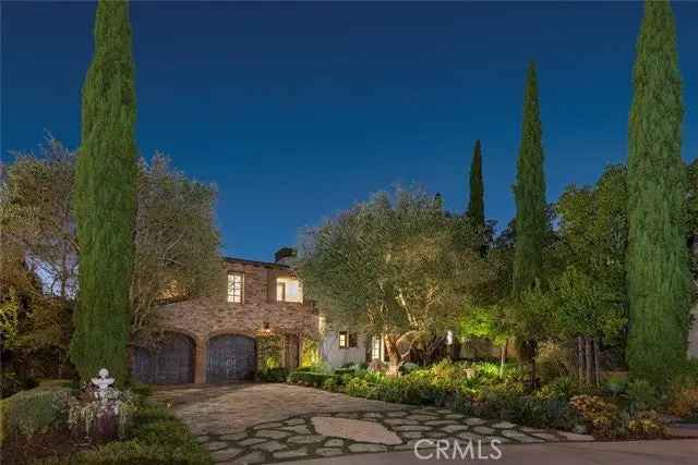 Single-family house For Sale in 8, Night Sky, Newport Beach, California