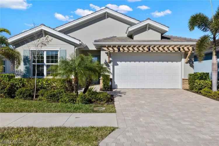 Single-family house For Sale in Bonita Springs, Florida