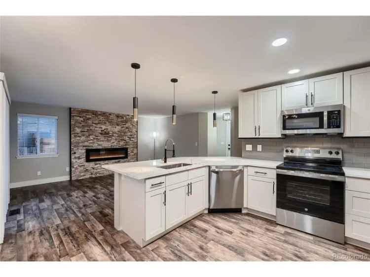 Single-family house For Sale in 2221, Mattive Place, Brighton, Colorado