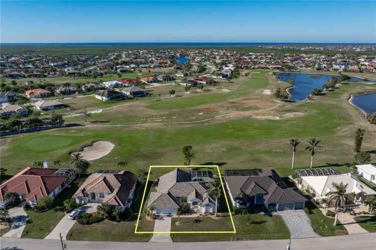 Single-family house For Sale in 3853, Bordeaux Drive, Punta Gorda, Florida