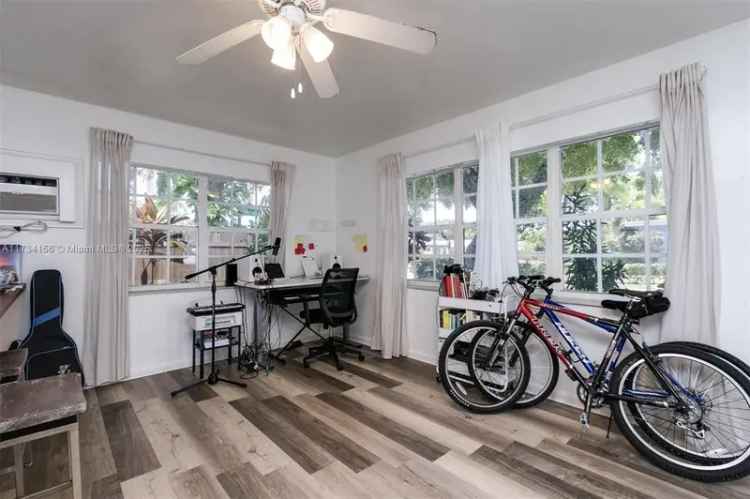 Multi-family house For Sale in 1717, Northeast 12th Street, Fort Lauderdale, Florida