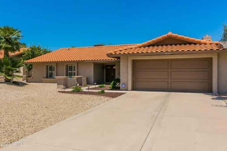 Single-family house For Sale in 7624, East Charter Oak Road, Scottsdale, Arizona