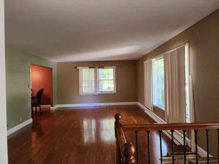 Single-family house For Sale in 3416, Woodland Drive, Olympia Fields, Illinois